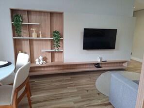 Basic Apartment | Interior