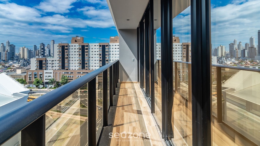 Building With Swimming Pool Next to Balneario Shopping in BC - TSO