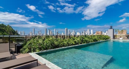 Building With Swimming Pool Next to Balneario Shopping in BC - TSO