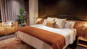 Chambre Double Deluxe, 1 trĂšs grand lit | Articles gratuits dans le mini-bar, coffres-forts dans les chambres