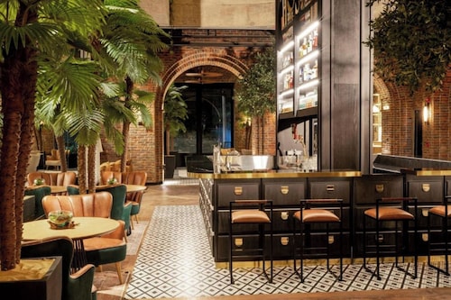 The Host Medellin Only Adults