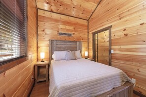 5 Schlafzimmer, Bügeleisen/Bügelbrett, Reisekinderbett, kostenloses WLAN