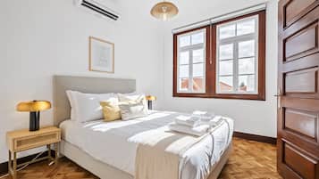 1 slaapkamer, een strijkplank/strijkijzer, gratis wifi, beddengoed