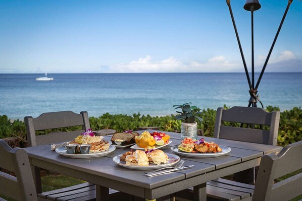Outdoor dining - Maui Kaanapali Villas - Studio Garden View (Lahaina)