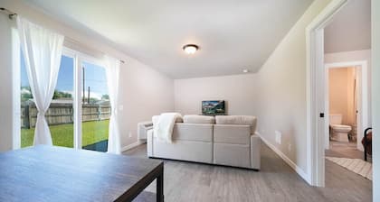 Cozy Updated Apartment Walking Distance to Downtown Fruita