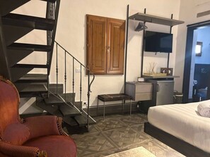 2 bedrooms, in-room safe, free WiFi, bed sheets - Opus Firenze Boutique B&B Puccini - City Center (Firenze)