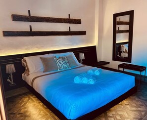 WiFi, bed sheets