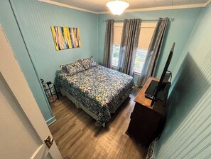 3 Schlafzimmer, Schreibtisch, Bügeleisen/Bügelbrett, kostenloses WLAN