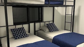 3 bedrooms, desk, iron/ironing board, travel crib