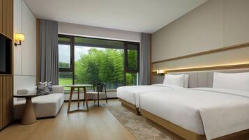 Habitación, 2 camas dobles | Ropa de cama de alta calidad y edredones de plumas