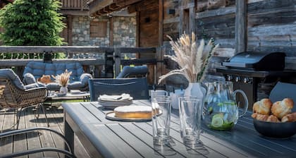 Chalet Snow Love - Sauna and garden close to Megève's center - OVO Network