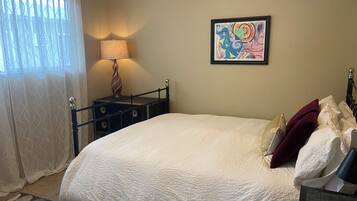 1 bedroom, iron/ironing board, WiFi, bed sheets