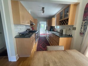Private kitchen - Character home away home in kitsilano (vancouver)