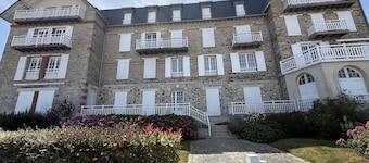 Sea View et Relaxation Await – 1-Bedroom Apartment for 2–4 Guests