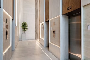 Property grounds - Modern Studio at Paragon (Dubai)