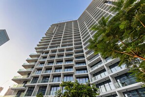 Front of property - Modern Studio at Paragon (Dubai)