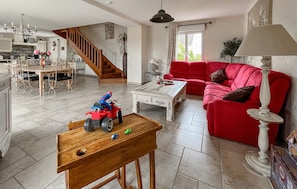 Interior - Gite avec piscine et jacuzzi (Seigy)
