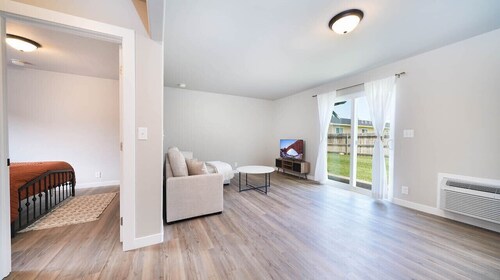 Cozy Updated Apartment Walking Distance to Downtown Fruita