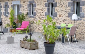 屋外ダイニングエリア