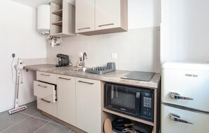 Køleskab, kogeplade