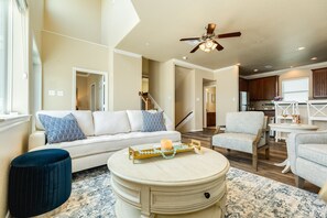 House, Multiple Beds, Balcony, Ocean View (Twin Palms Paradise) | Living area | 40-inch TV with digital channels