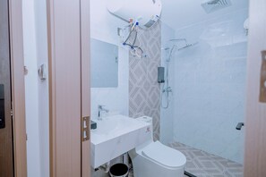 Standard-Einzelzimmer | Badezimmer