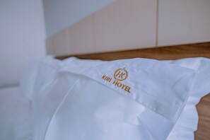 Desk, iron/ironing board, free WiFi, wheelchair access