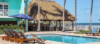Three Bedroom Suite at Grassy Flats Conch House