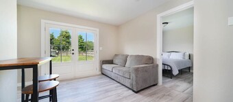 Cozy Updated Apartment Walking Distance to Downtown Fruita