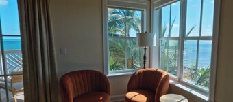 Galleon Suite at Grassy Flats Resort