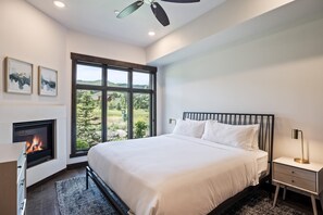 2 soveværelser, skrivebord, strygejern/strygebræt, gratis Wi-Fi