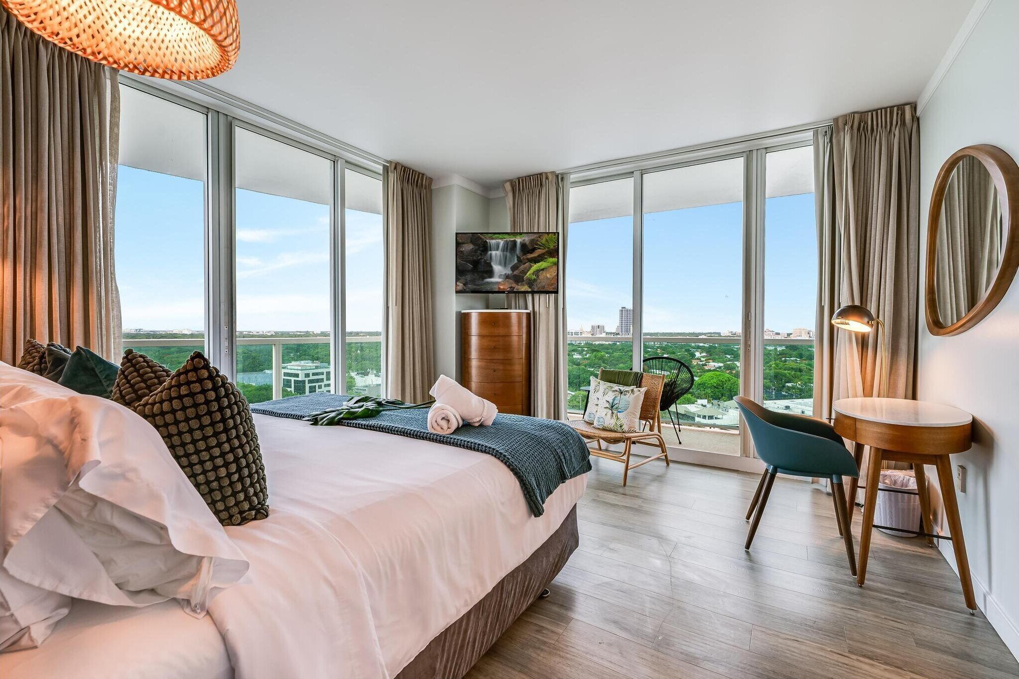 3 Schlafzimmer, Schreibtisch, Bügeleisen/Bügelbrett, kostenloses WLAN