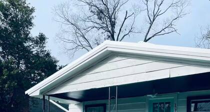 Cozy Home Near GSU / Walk to Food, Shop & Chill