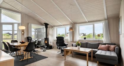 Schönes Haus in Hvide Sande mit Sauna
