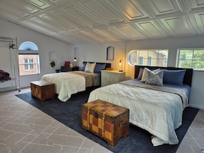 WiFi, bed sheets