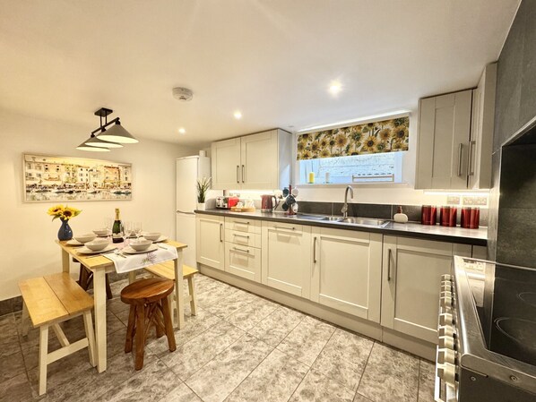 Fridge, microwave, oven, dishwasher