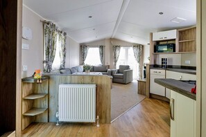 Mobile Home | Living room - Mobile Home Isle of Wight Near Thorness Bay (Cowes)