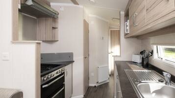 Mobile Home | Private kitchen
