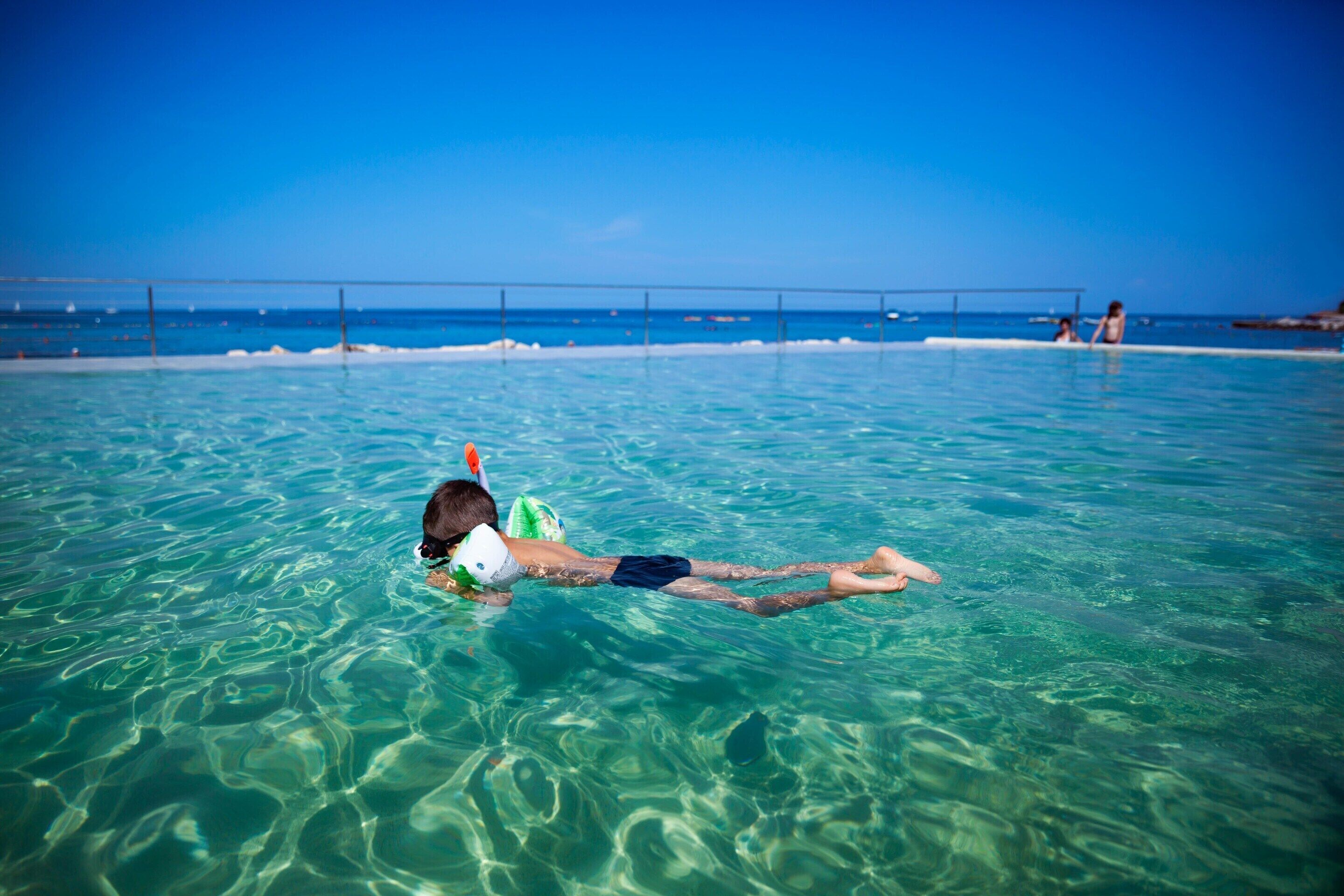 إطلالة على المياه