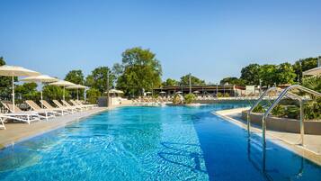 Mobile Home | Pool | Outdoor pool