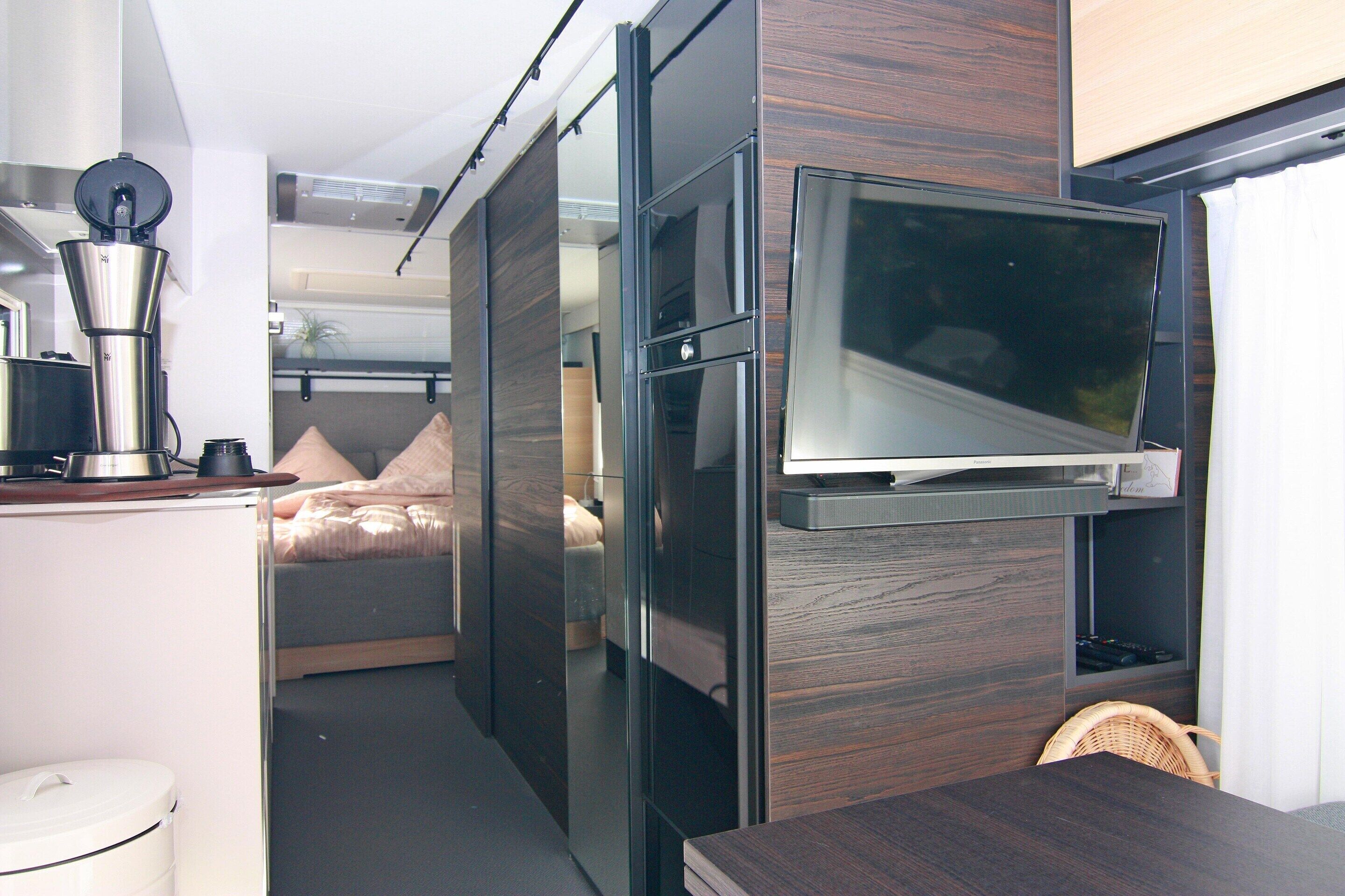 Asuntovaunu | Olohuone