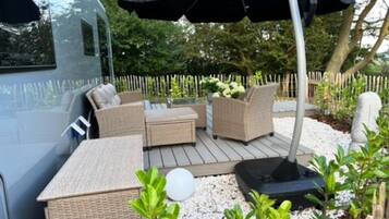 Mobile Home | Balcony