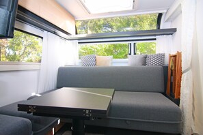 Mobile Home | Living room