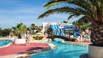 Mobile Home | Pool | Outdoor pool