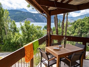 Mobile Home | Balcony