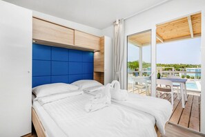 Mobile Unterkunft | 2 Schlafzimmer, individuell eingerichtet