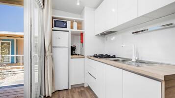 Mobile Home | Private kitchen