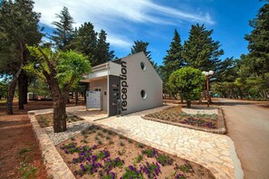 Mobile Home | Exterior