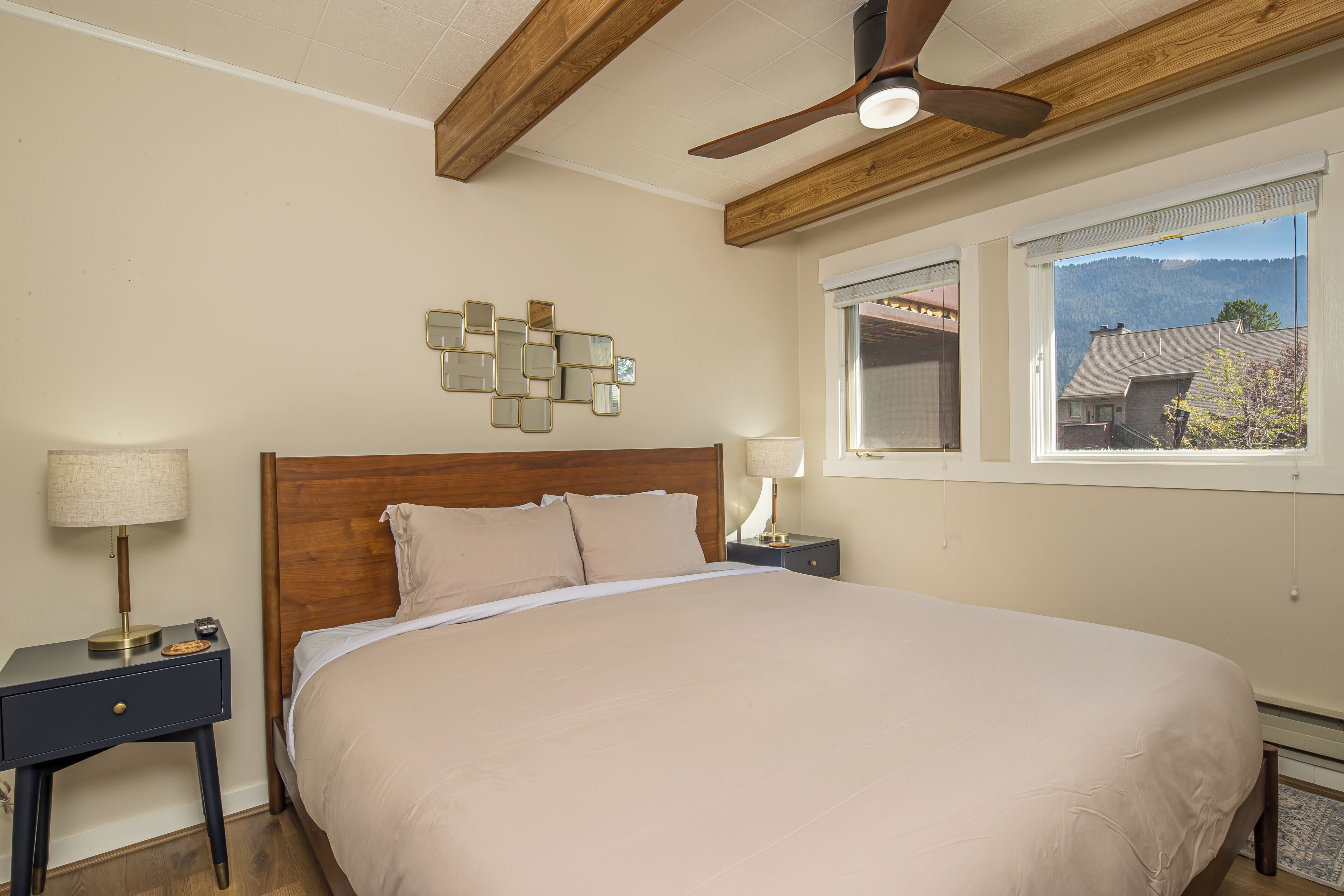 2 camere, ferro/asse da stiro, Wi-Fi gratuito, lenzuola