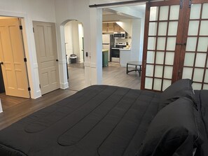 1 bedroom, WiFi, bed sheets